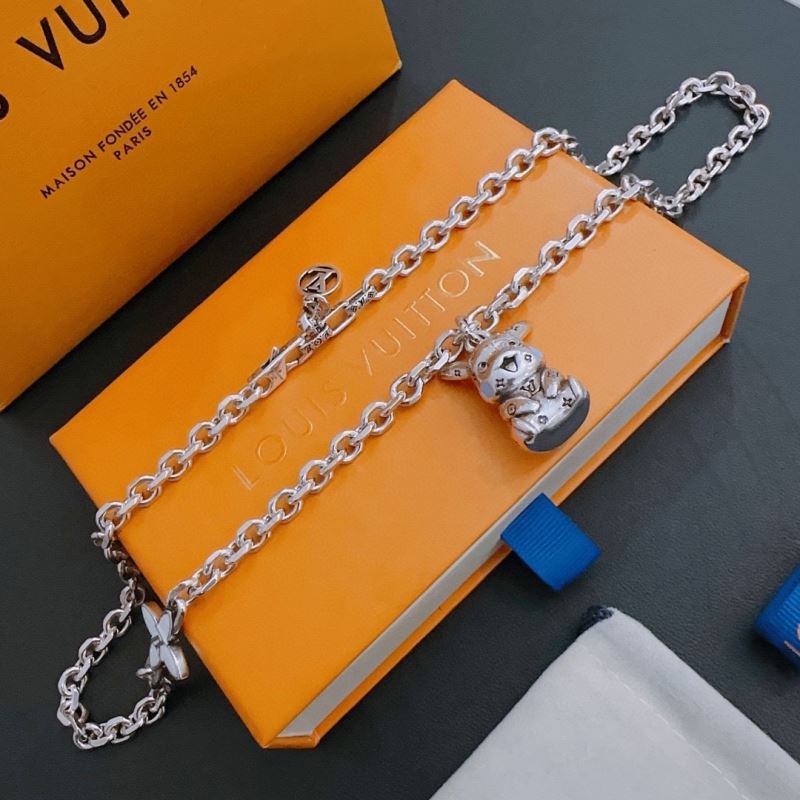 Louis Vuitton Necklaces